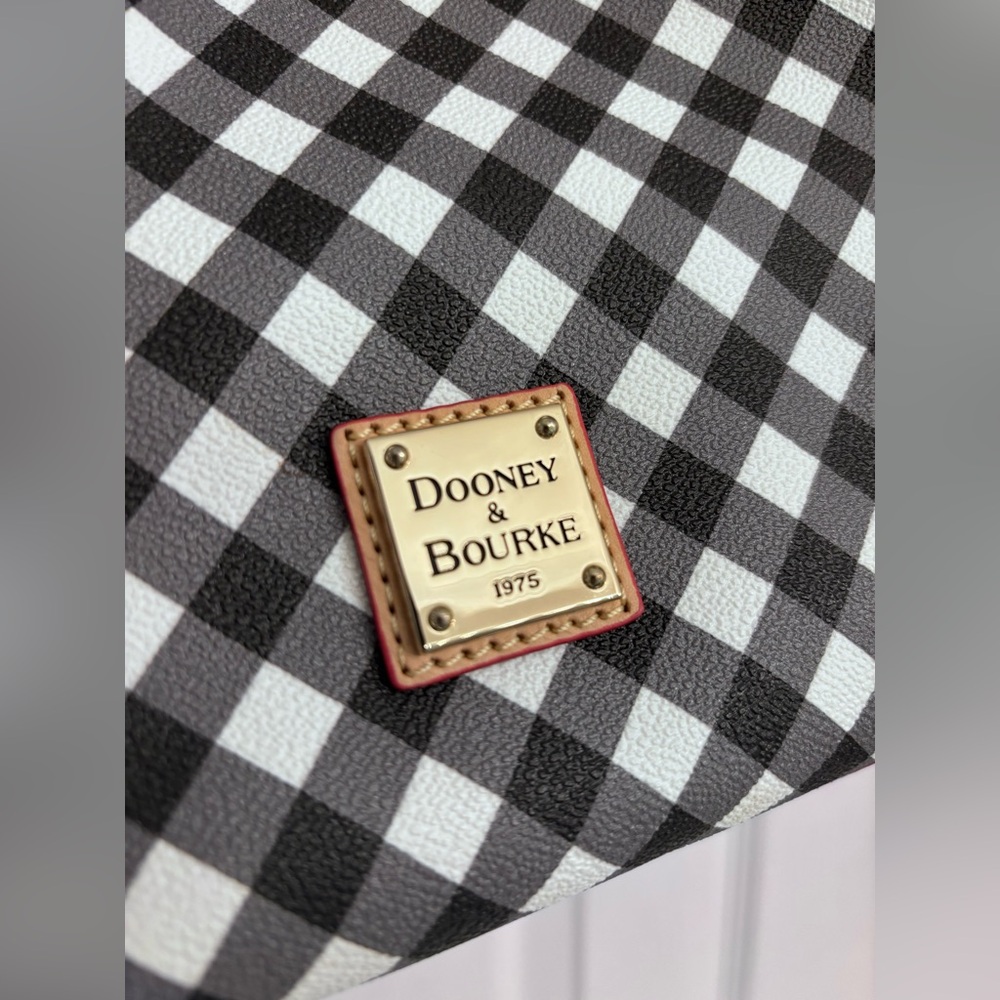 Dooney & Bourke Black and White Gingham II Brenna Checkered bag - Picture 4 of 13
